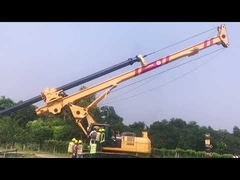 Máquina de furo giratório montada na base original do CAT