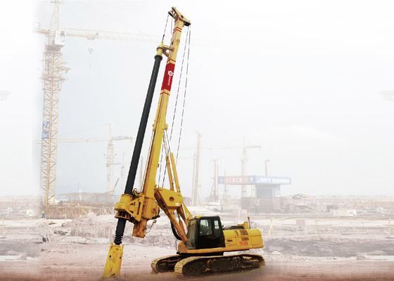 Perfuração Rig Machine de empilhamento de furo hidráulico do eixo helicoidal de terra das obras 180 kN.m